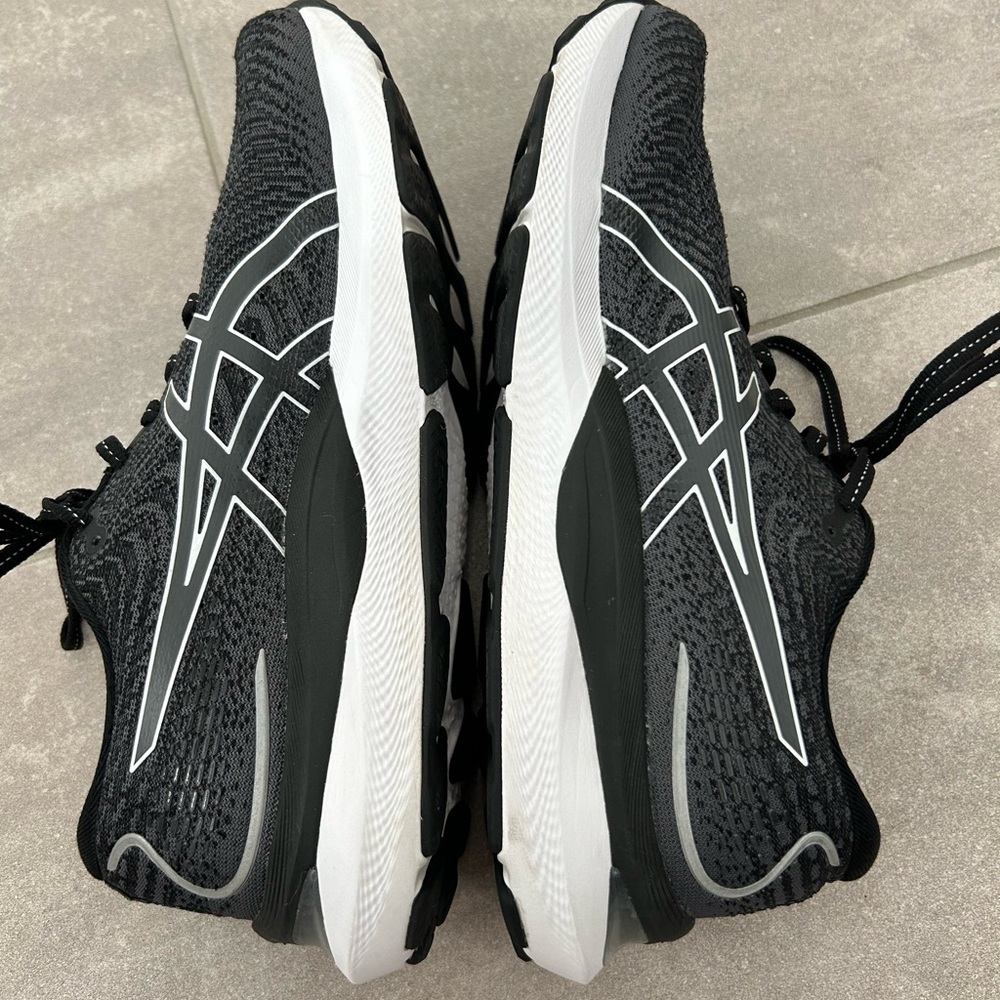 ASICS Women's Running Shoe - Picture 4 of 7